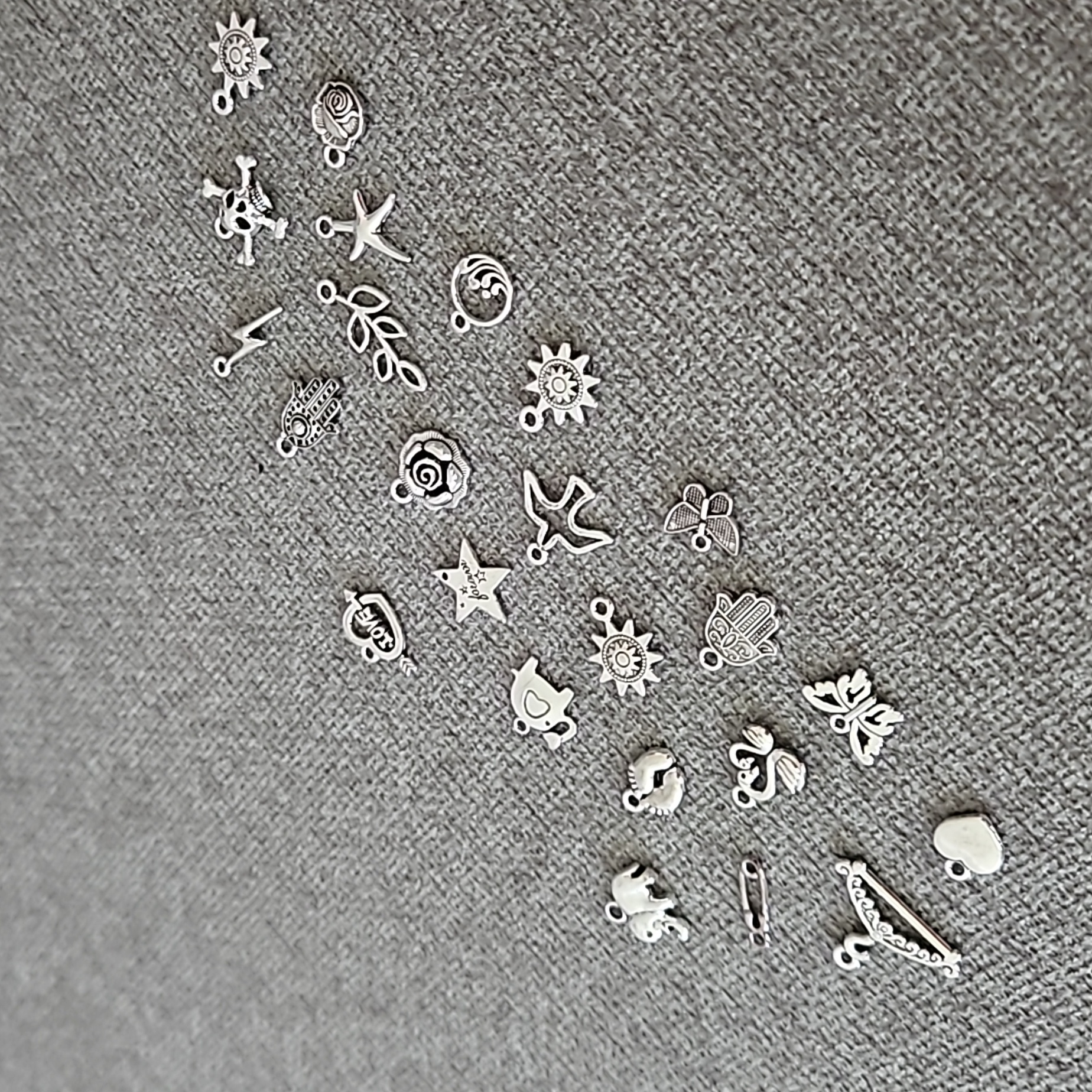 Charms Silvertone 24 Pcs
